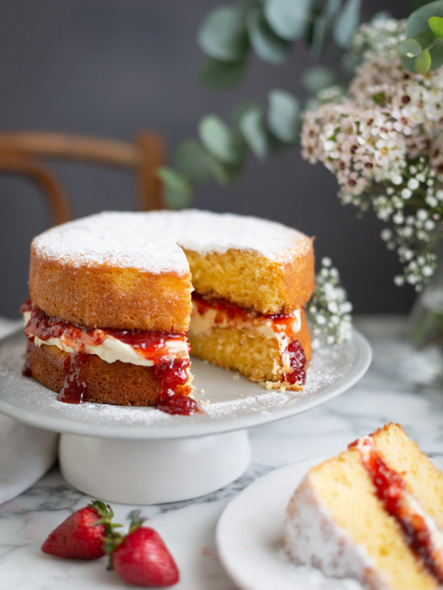 Mary Berry’s Victoria Sponge: 9 Easy Steps to Perfection!